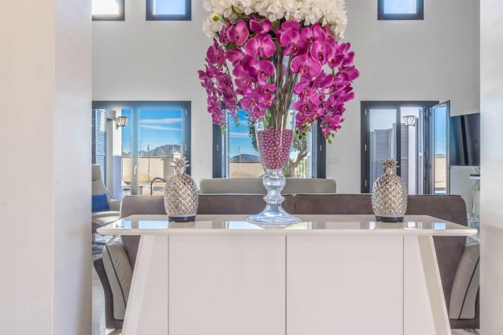 Image No.13-5 Bed Villa / Detached for sale