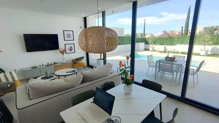 Image No.11-3 Bed Villa for sale