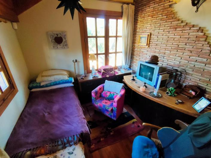 Image No.15-4 Bed House for sale