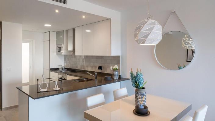 Image No.10-2 Bed Apartment for sale