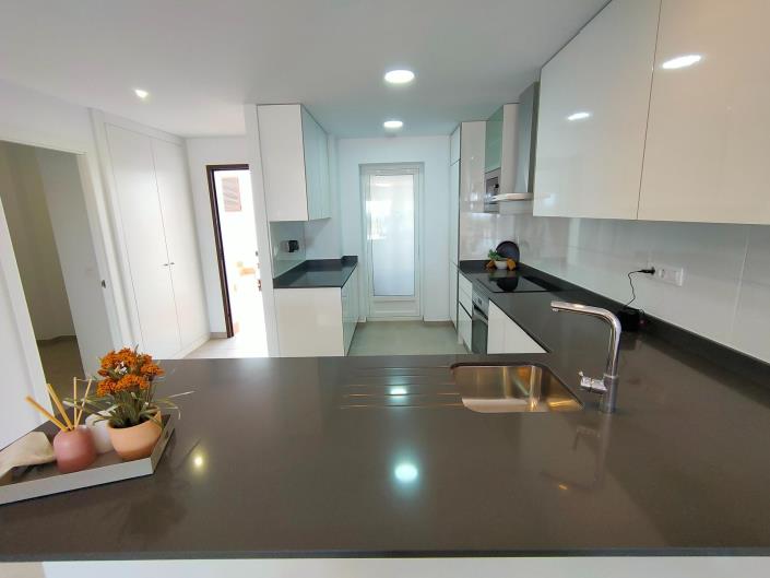 Image No.16-3 Bed Apartment for sale