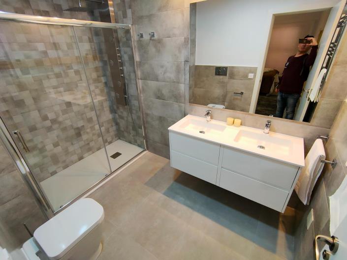 Image No.27-3 Bed Apartment for sale