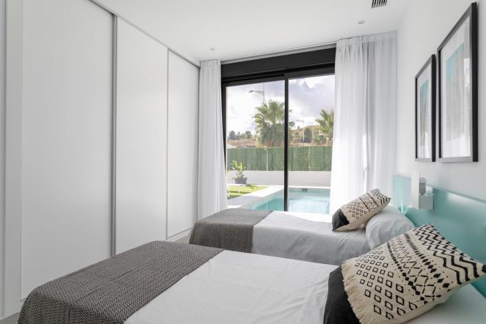 Image No.12-2 Bed Villa for sale