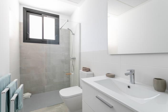 Image No.17-2 Bed Villa for sale