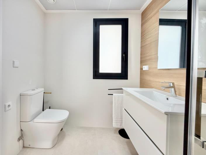 Image No.30-Maison / Villa de 2 chambres à vendre à Cox