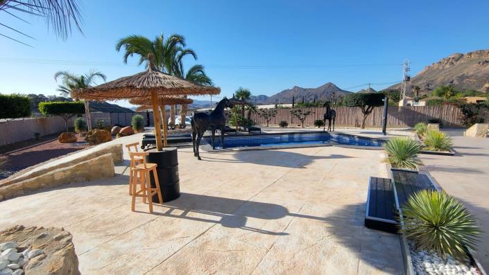 Image No.5-3 Bed Villa / Detached for sale