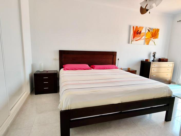 Image No.28-3 Bed Chalet for sale