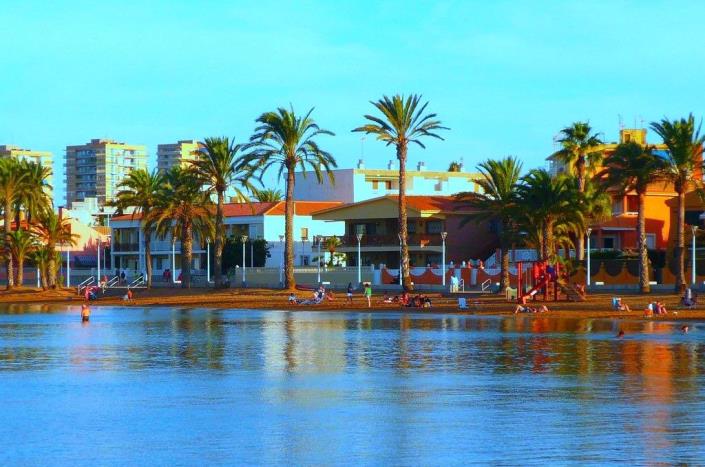 Image No.9-Jumelé de 3 chambres à vendre à Los Nietos