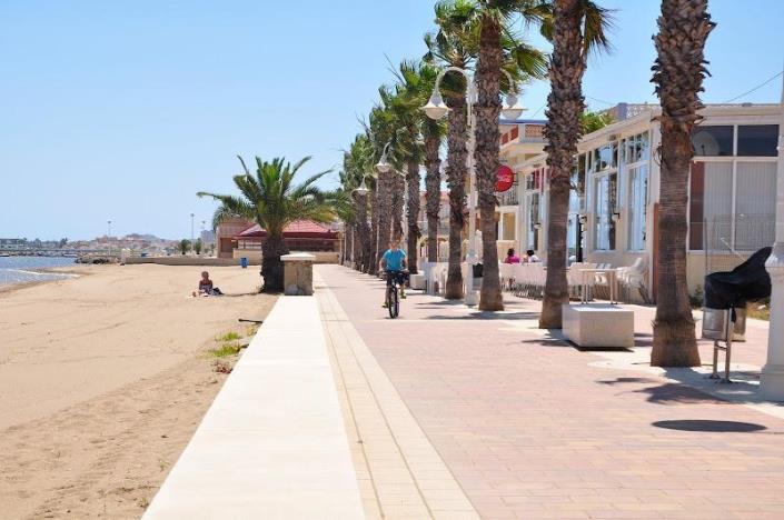 Image No.29-Jumelé de 3 chambres à vendre à Los Nietos