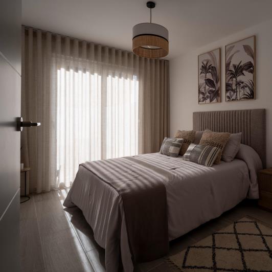 Image No.15-3 Bed House for sale