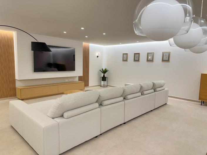 Image No.9-3 Bed Villa for sale