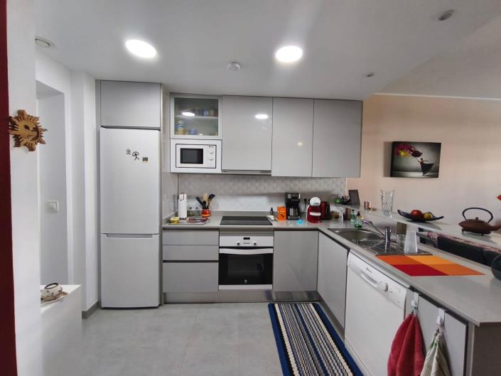 Image No.9-2 Bed Apartment for sale