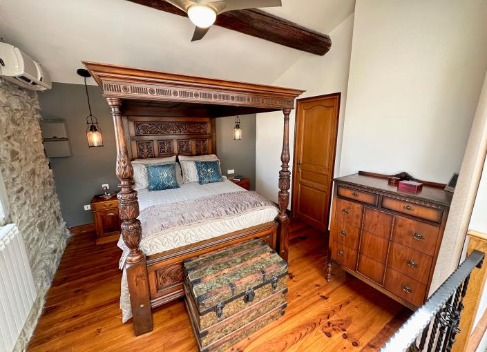 Image No.11-4 Bed Villa / Detached for sale