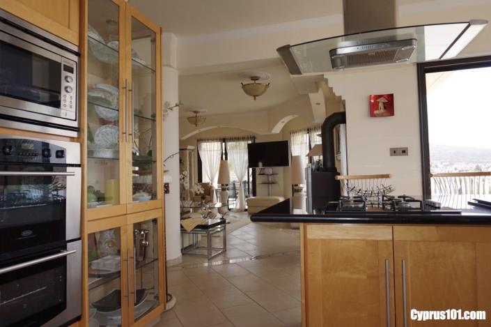 Image No.18-4 Bed Villa / Detached for sale