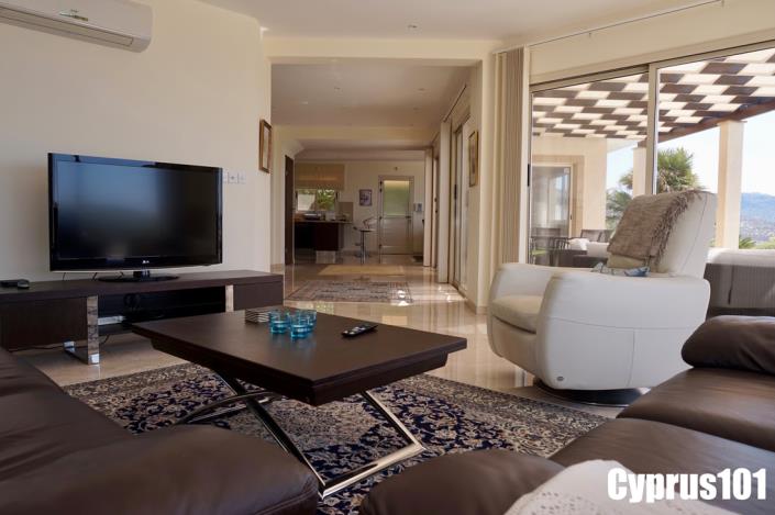 Image No.20-3 Bed Villa / Detached for sale