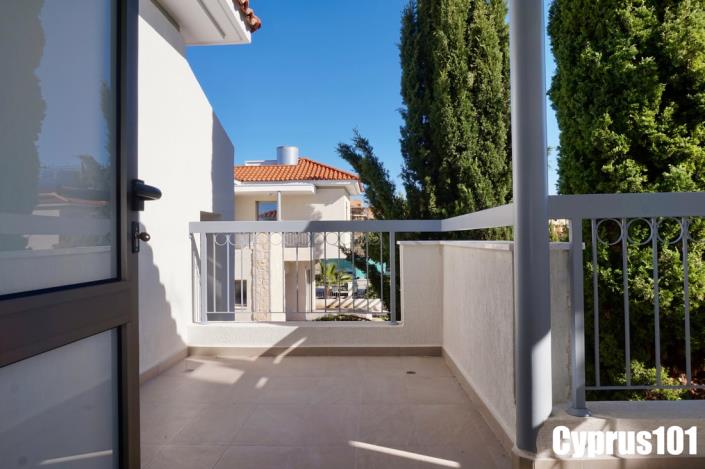 Image No.22-3 Bed Villa / Detached for sale