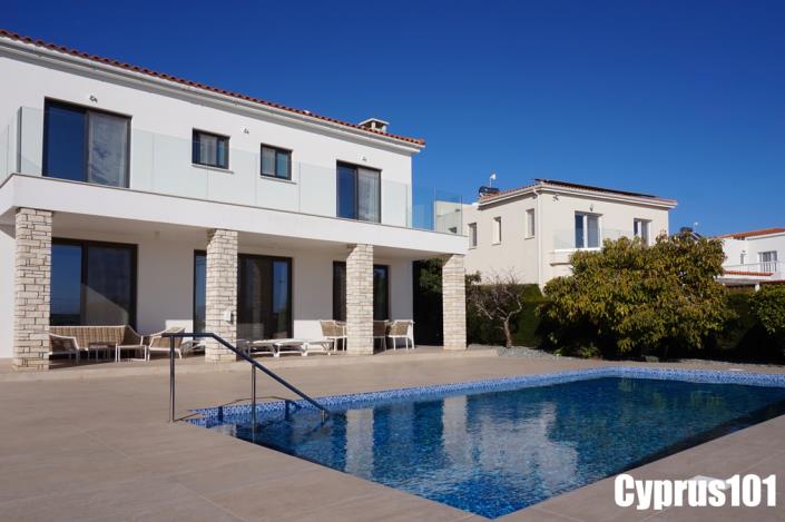 Image No.9-Villa / Détaché de 5 chambres à vendre à Agios Georgios