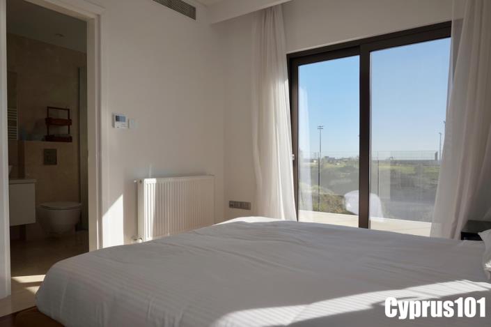 Image No.33-Villa / Détaché de 5 chambres à vendre à Agios Georgios