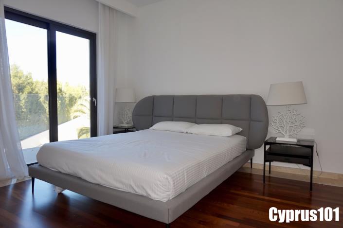 Image No.35-Villa / Détaché de 5 chambres à vendre à Agios Georgios