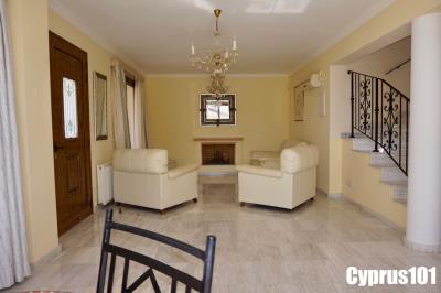 14-Peyia-3-bed-home-with-beautiful-views-property-1301