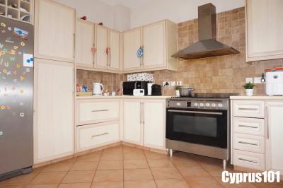 11-Chloraka-4-bedroom-home-mls-1305