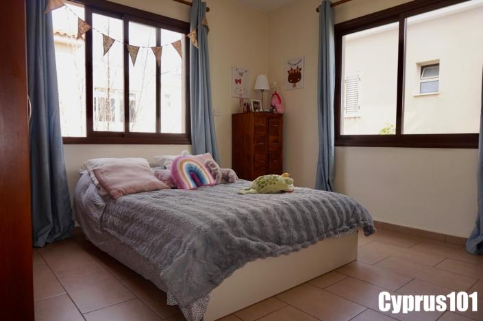 Image No.22-4 Bed Villa / Detached for sale