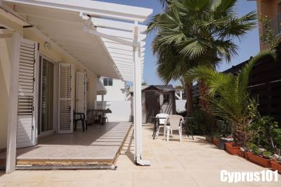 5-chloraka-Paphos-villa-metres-of-the-mediterranean-sea-Property-1320