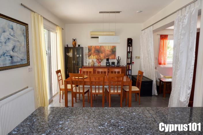 Image No.24-Villa / Détaché de 3 chambres à vendre à Chlorakas