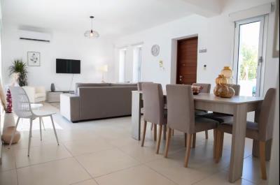 8-yeroskipou-property-1325