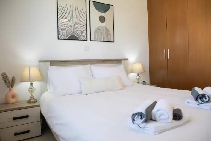 Image No.15-3 Bed Villa / Detached for sale