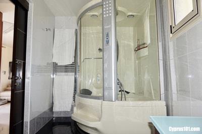 Image No.32-Villa / Détaché de 5 chambres à vendre à Agios Georgios