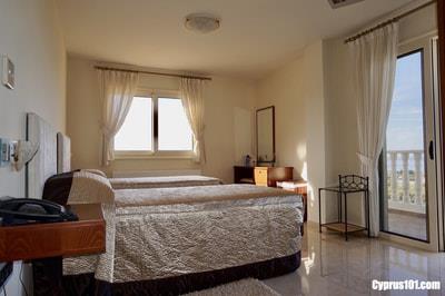 Image No.41-Villa / Détaché de 5 chambres à vendre à Agios Georgios