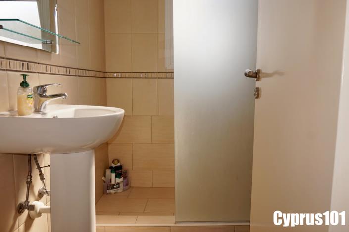 Image No.23-2 Bed Apartment for sale