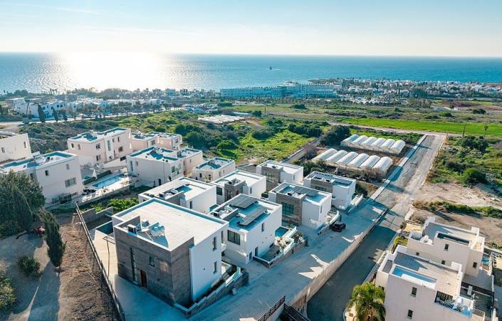 Image No.35-3 Bed Villa / Detached for sale