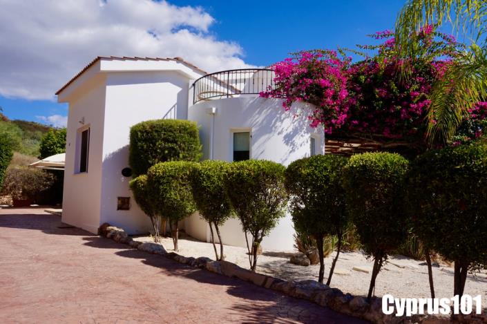 Image No.2-3 Bed Villa / Detached for sale