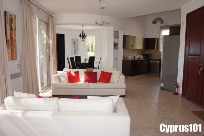 5-Tala-Paphos-villa-with-sea-mountain-views-Property-1346