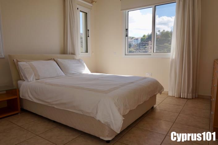 Image No.33-3 Bed Villa / Detached for sale