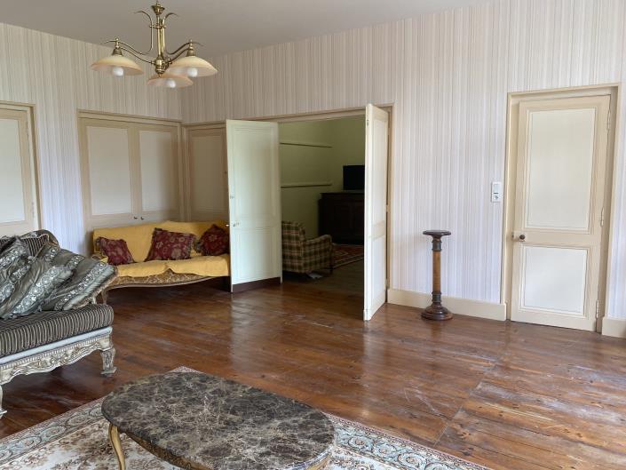 Image No.27-Maison de 5 chambres à vendre à Neuvicq-le-Chateau