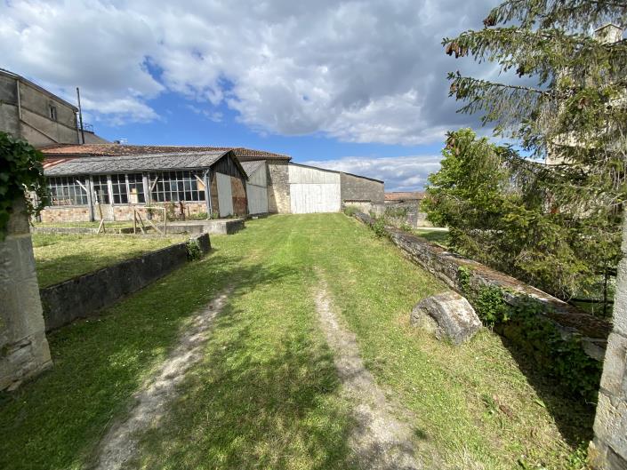 Image No.36-Maison de 5 chambres à vendre à Neuvicq-le-Chateau