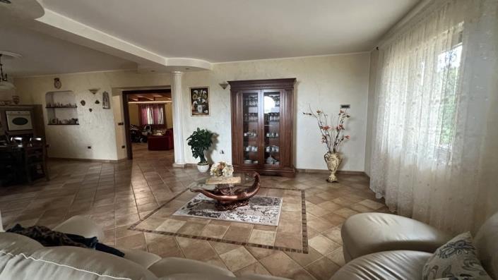 Image No.4-3 Bed Villa / Detached for sale