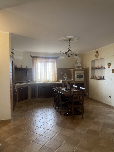 Image No.10-3 Bed Villa / Detached for sale