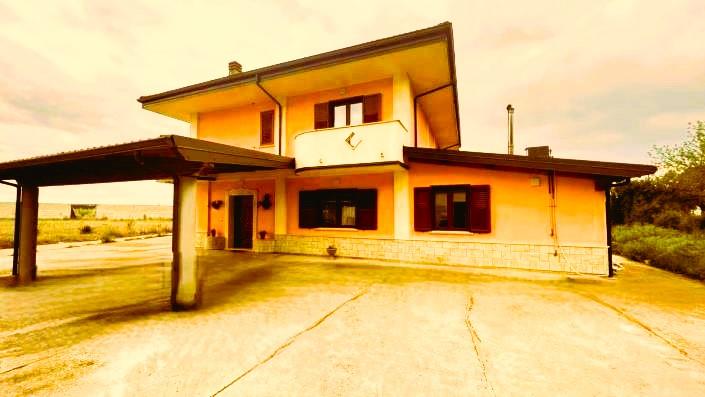 Image No.3-3 Bed Villa / Detached for sale