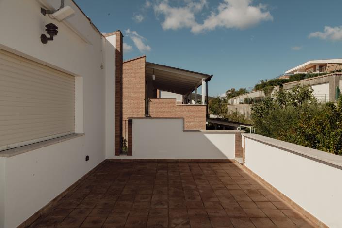 Image No.32-3 Bed Villa / Detached for sale