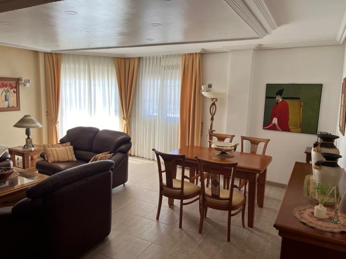 Image No.23-3 Bed House for sale