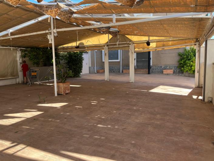 Image No.12-3 Bed House for sale