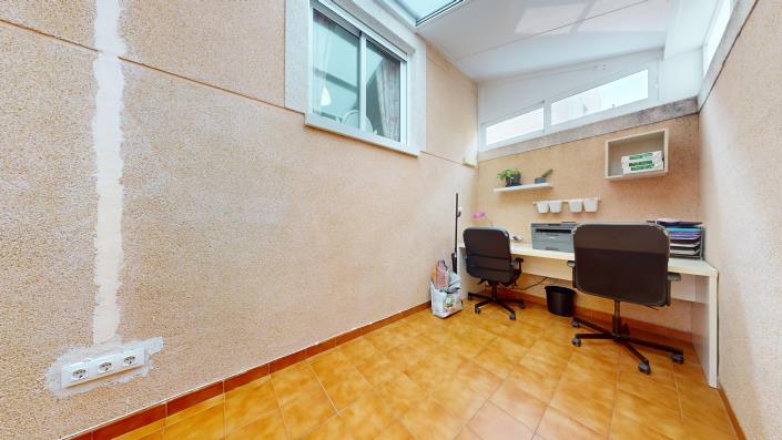 Image No.27-3 Bed Apartment for sale