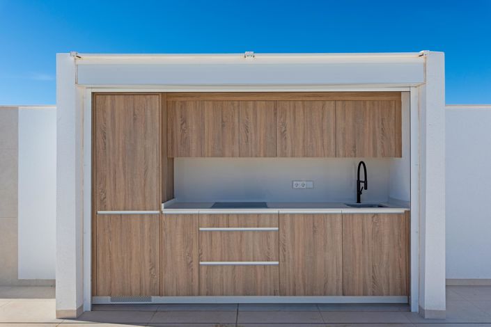 Image No.9-3 Bed Apartment for sale