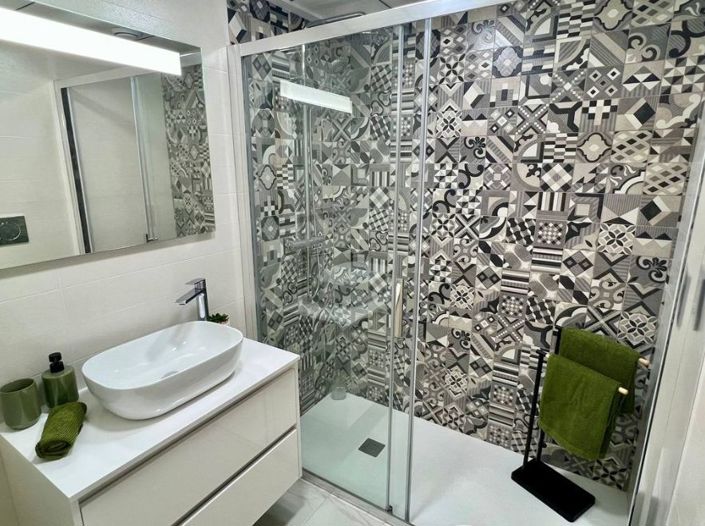 Image No.13-2 Bed Apartment for sale