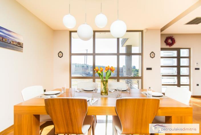 Image No.3-3 Bed Villa for sale