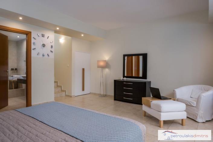 Image No.9-Villa de 3 chambres à vendre à Kolymbari